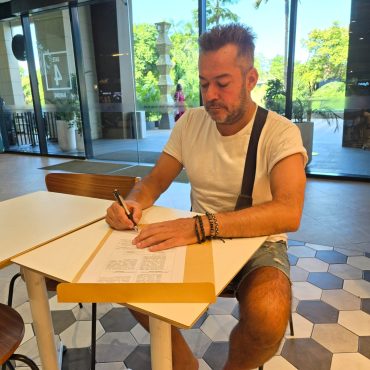 whatsapp-image-2025-11-25-at-13.15.14-1 whatsapp-image-2025-11-25-at-13.15.14-1